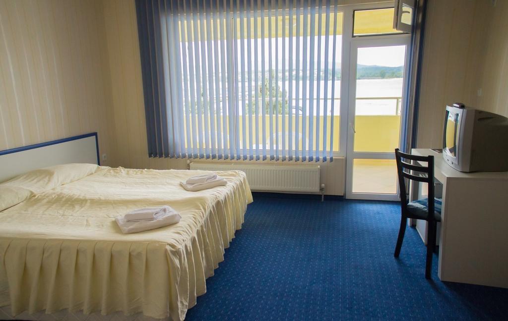 Hotel Marina Kiten  Cameră foto